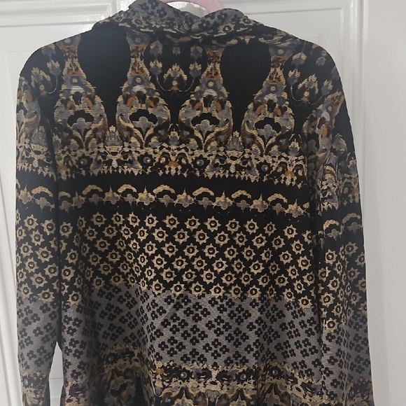Susan Graver Black and Gold Patterned Hoodie - Picture 3 of 3